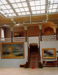 Выставочный зал галереи